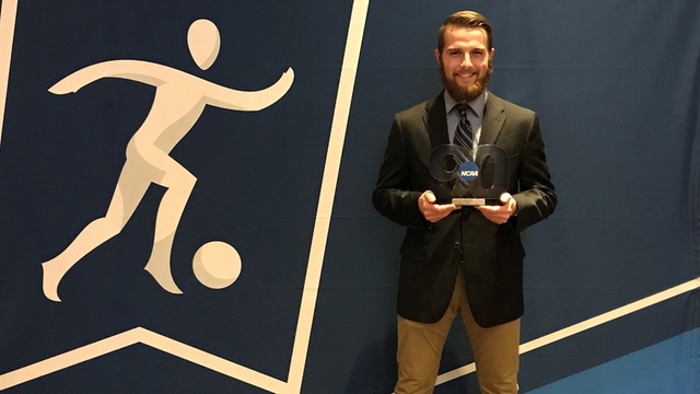 Nik Angyal of Rochester Named Division III Men's Soccer Elite 90 Winner