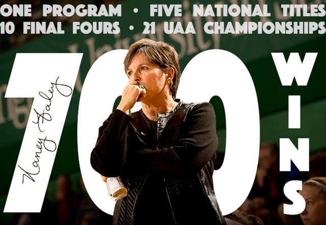 Nancy Fahey Reaches 700 Career Wins in Washington Victory at No. 21 Carnegie Mellon