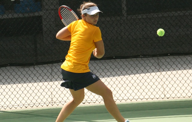 Emory Earns Top Seed For 2016 UAA Women's Tennis Championship